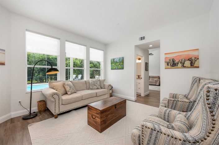 Image No.7-Propriété de 5 chambres à vendre à Orlando