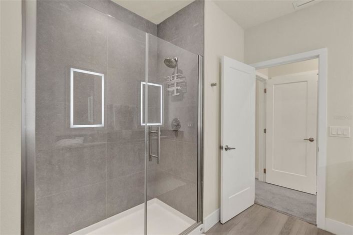 Image No.18-4 Bed Townhouse for sale