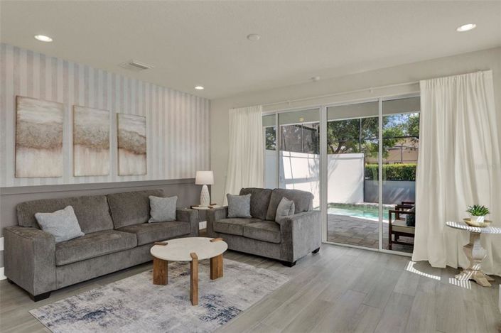 Image No.4-4 Bed Townhouse for sale