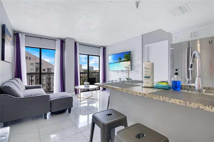 Image No.3-Propriété de 2 chambres à vendre à Orlando