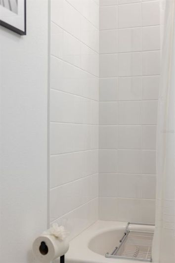 Image No.11-3 Bed Townhouse for sale