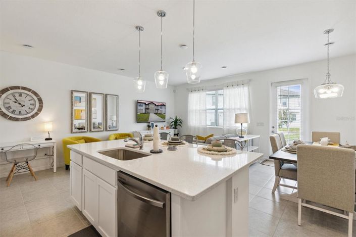 Image No.12-3 Bed Townhouse for sale