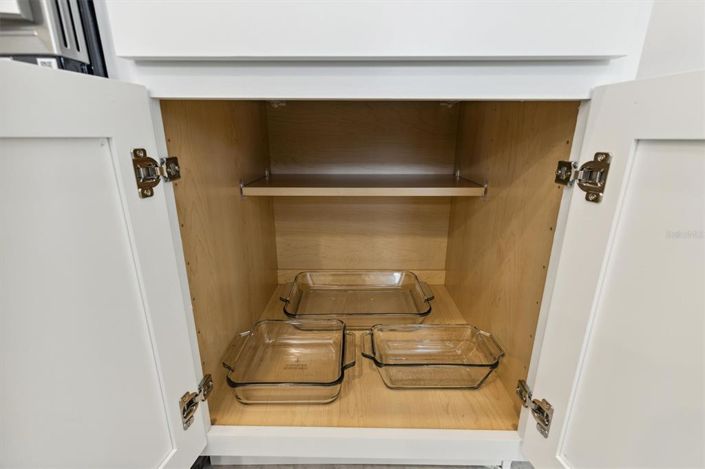 Image No.17-3 Bed Townhouse for sale