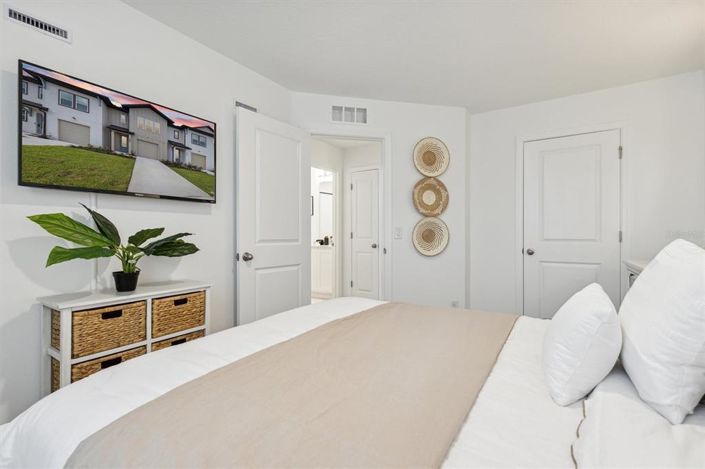 Image No.20-3 Bed Townhouse for sale