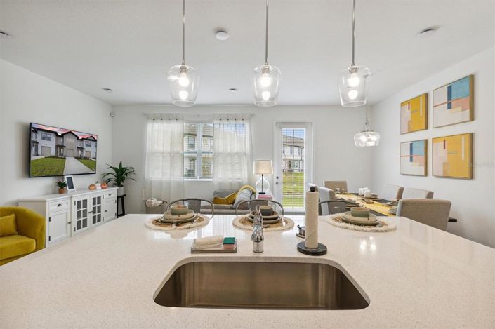 Image No.8-3 Bed Townhouse for sale