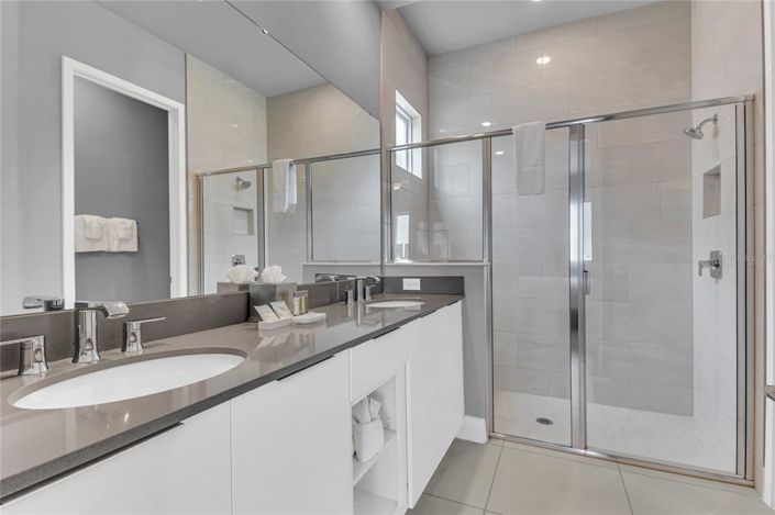 Image No.23-Propriété de 3 chambres à vendre à Reunion