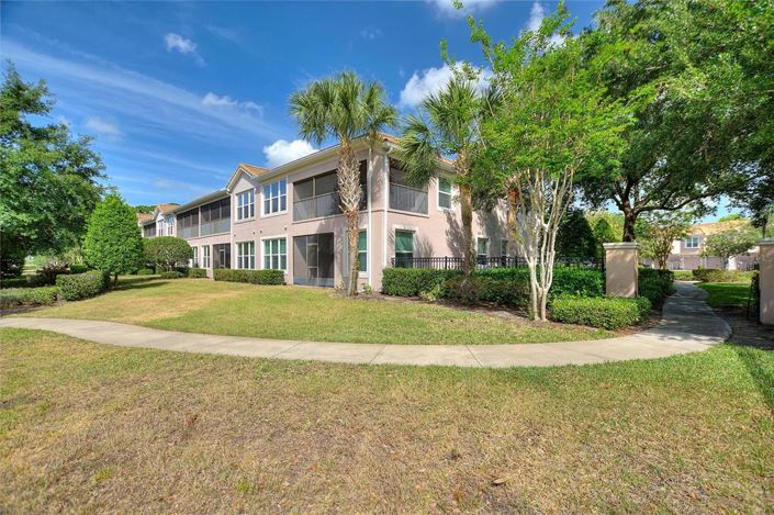 Image No.5-2 Bed Property for sale