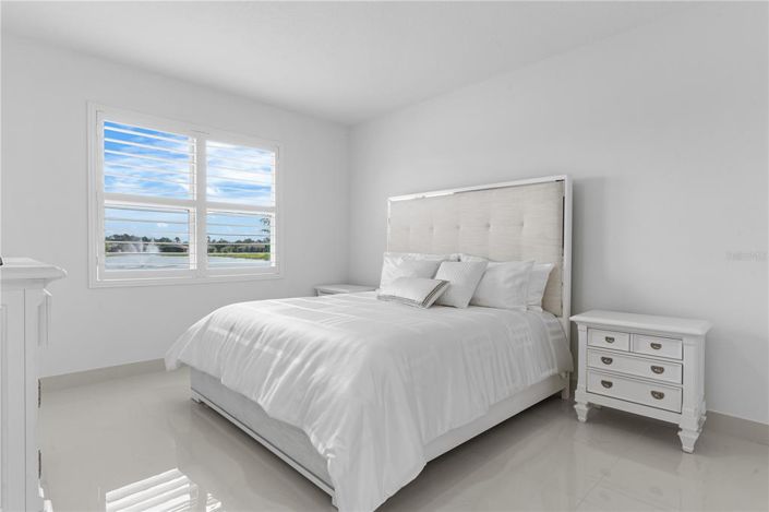 Image No.24-3 Bed Property for sale