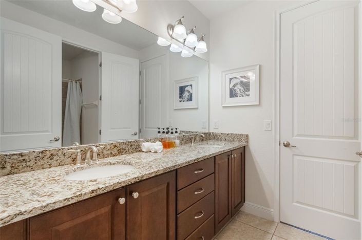 Image No.20-Propriété de 8 chambres à vendre à Kissimmee