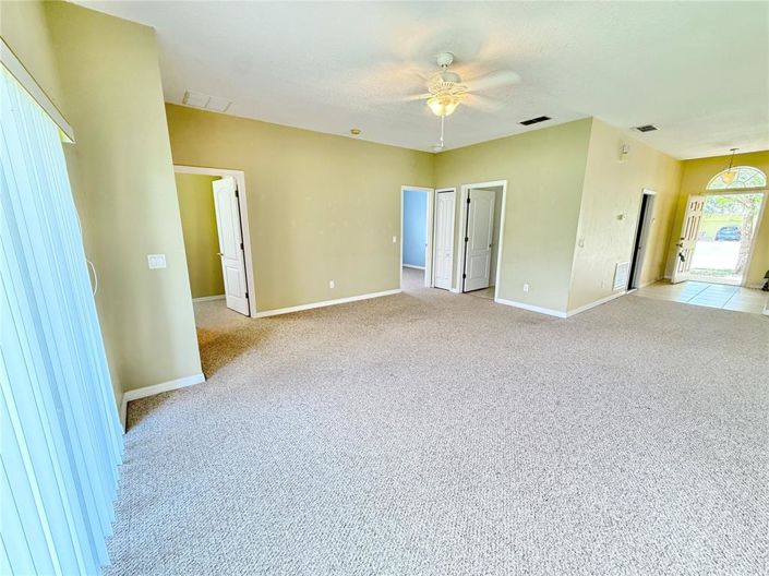 Image No.10-3 Bed Property for sale