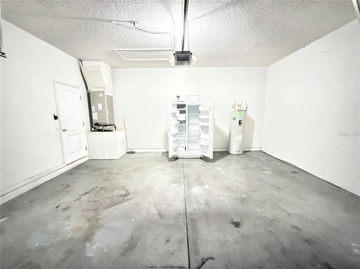 Image No.25-3 Bed Property for sale