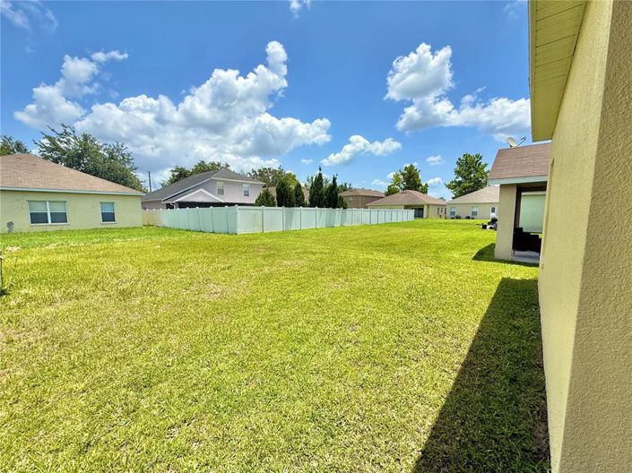 Image No.28-3 Bed Property for sale