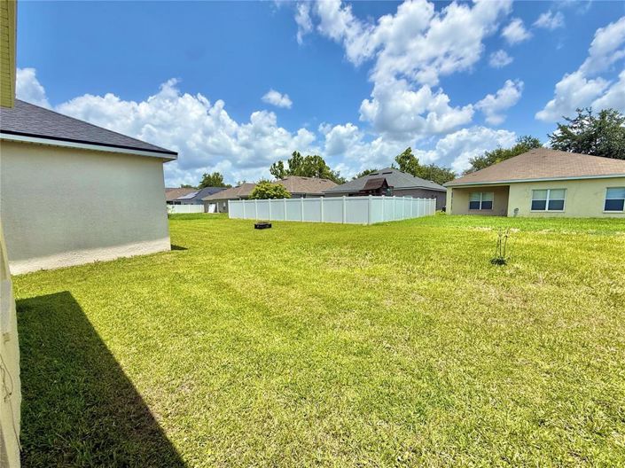 Image No.29-3 Bed Property for sale