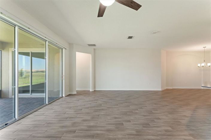 Image No.11-4 Bed Property for sale