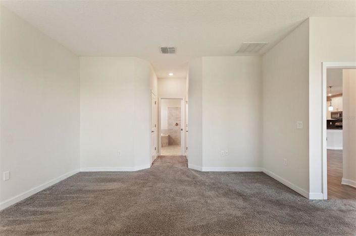 Image No.16-4 Bed Property for sale