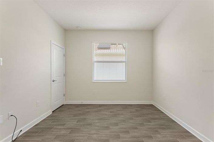 Image No.26-4 Bed Property for sale