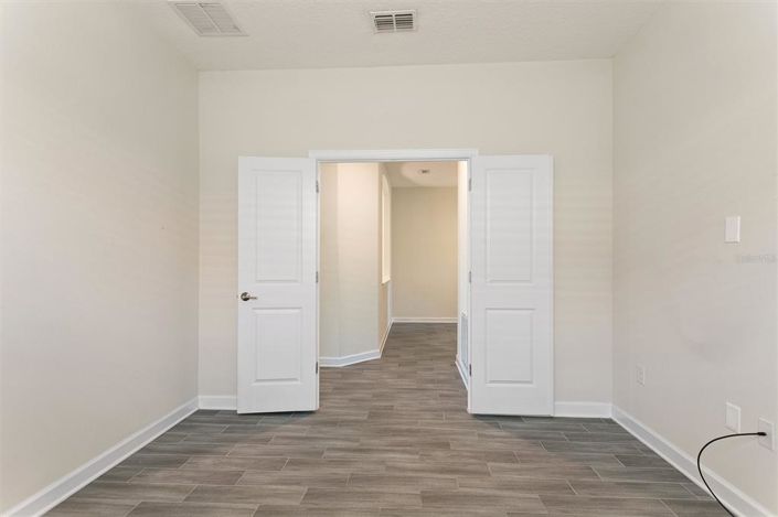 Image No.27-4 Bed Property for sale