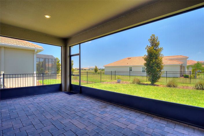 Image No.30-4 Bed Property for sale