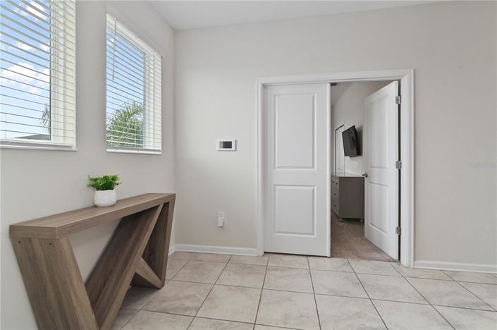 Image No.10-3 Bed Townhouse for sale