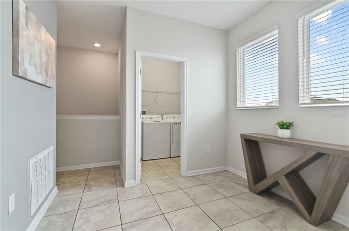 Image No.12-3 Bed Townhouse for sale