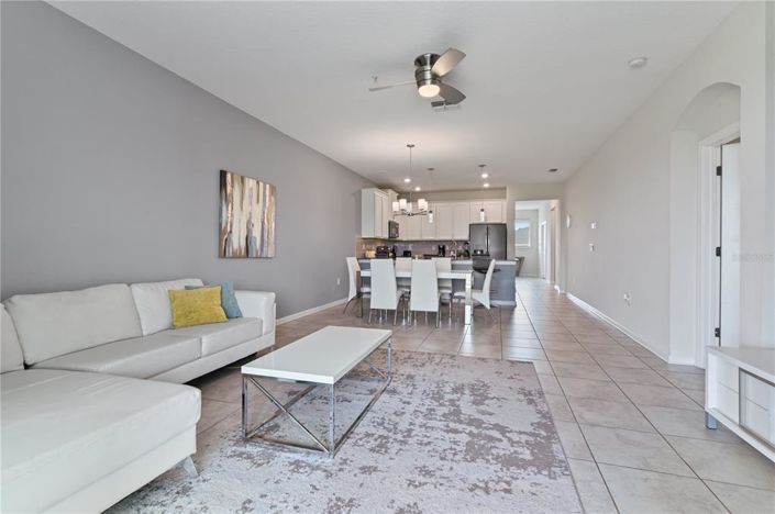 Image No.24-3 Bed Townhouse for sale