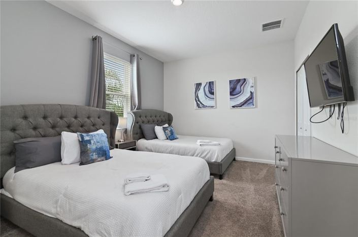 Image No.32-3 Bed Townhouse for sale