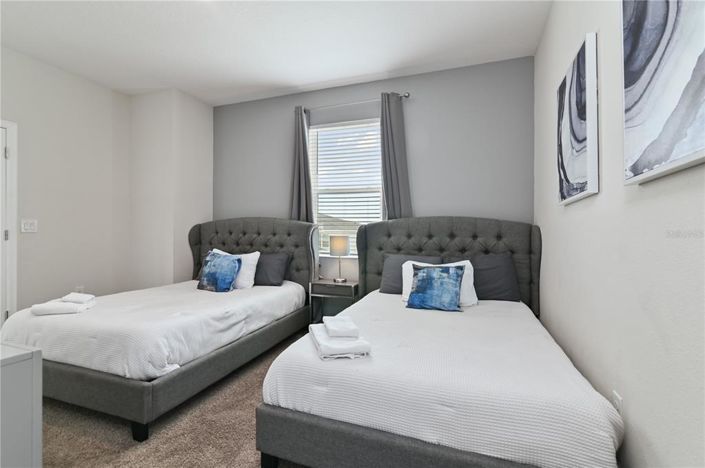 Image No.33-3 Bed Townhouse for sale