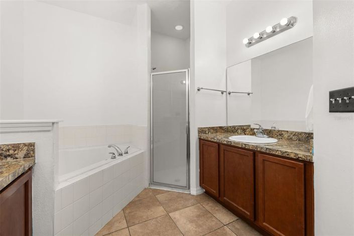 Image No.21-4 Bed Property for sale