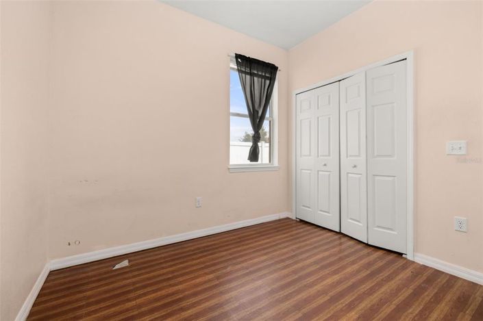 Image No.35-4 Bed Property for sale