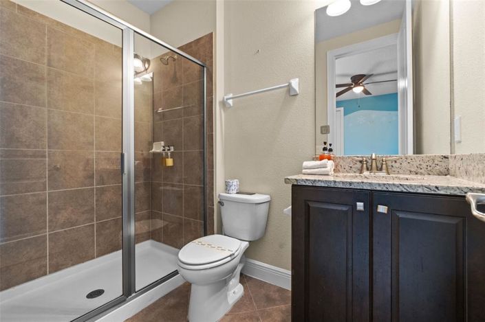 Image No.20-8 Bed Property for sale