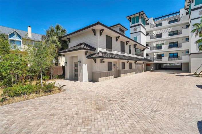 Image No.1-Propriété de 4 chambres à vendre à États-Unis