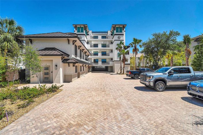 Image No.2-Propriété de 4 chambres à vendre à Floride