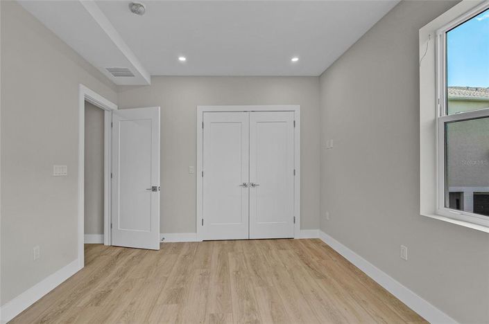 Image No.27-Propriété de 4 chambres à vendre à Floride