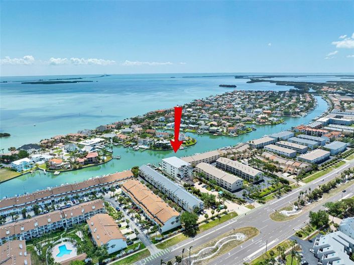 Image No.4-Propriété de 4 chambres à vendre à Floride