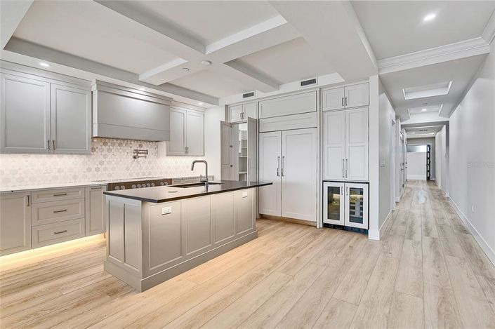 Image No.20-4 Bed Property for sale