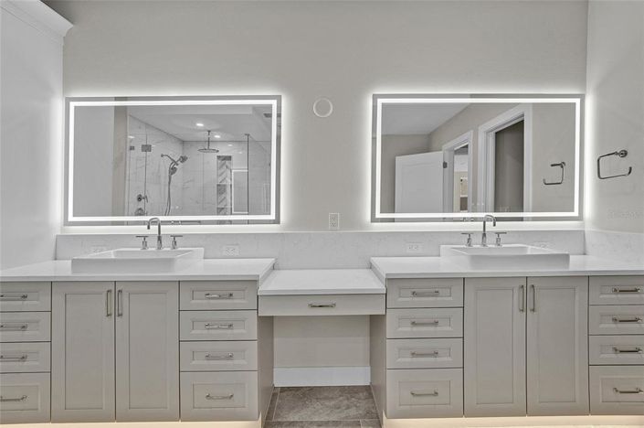 Image No.29-4 Bed Property for sale