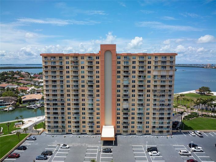 Image No.1-Propriété de 2 chambres à vendre à États-Unis