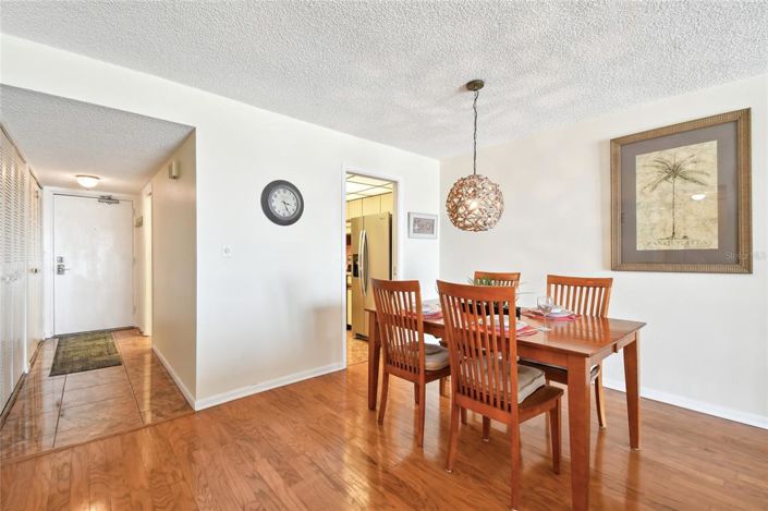 Image No.11-2 Bed Property for sale