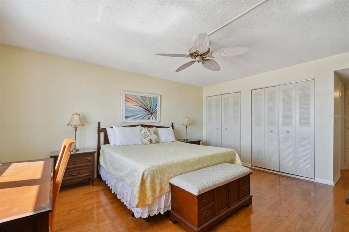 Image No.23-2 Bed Property for sale