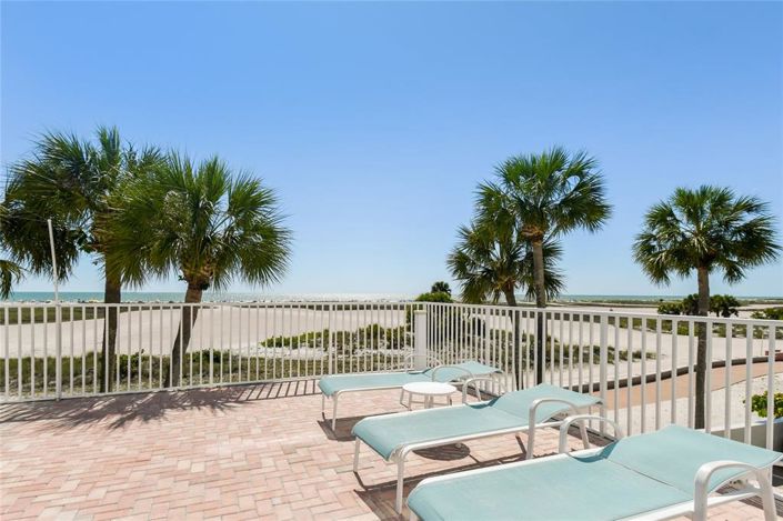 Image No.37-2 Bed Property for sale