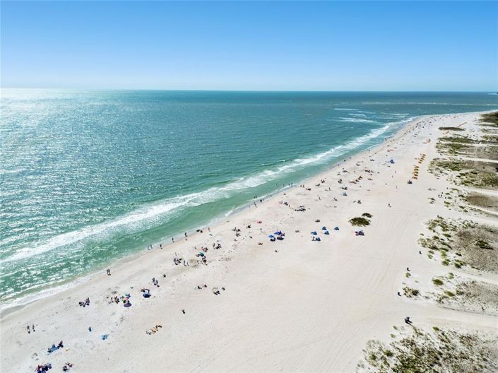 Image No.56-2 Bed Property for sale