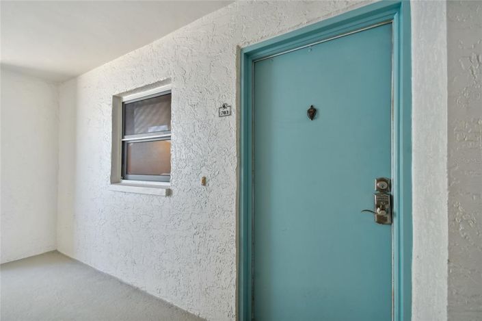 Image No.57-2 Bed Property for sale