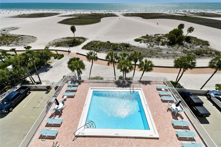 Image No.7-2 Bed Property for sale