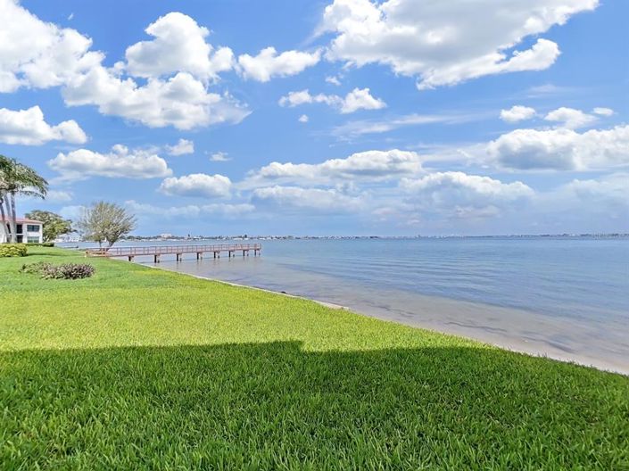 Image No.22-2 Bed Property for sale