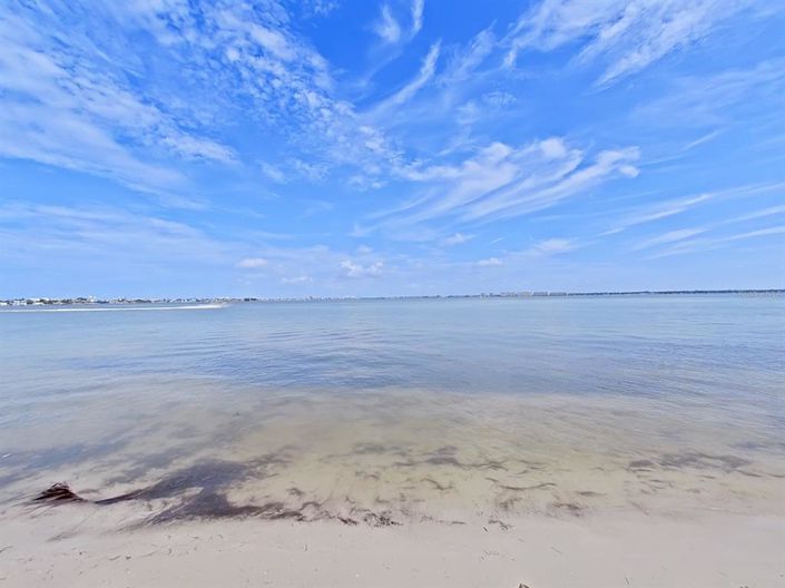 Image No.23-2 Bed Property for sale