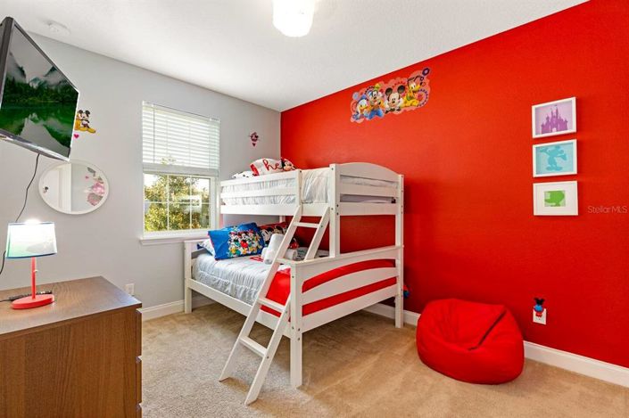 Image No.18-4 Bed Townhouse for sale