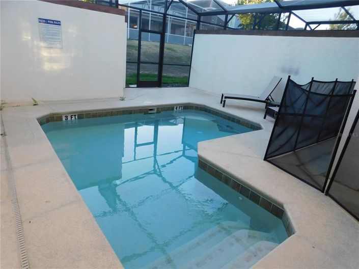 Image No.15-4 Bed Townhouse for sale