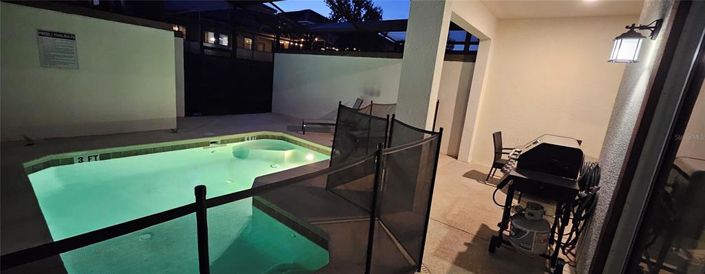 Image No.20-4 Bed Townhouse for sale