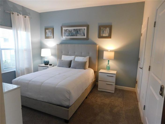 Image No.23-4 Bed Townhouse for sale