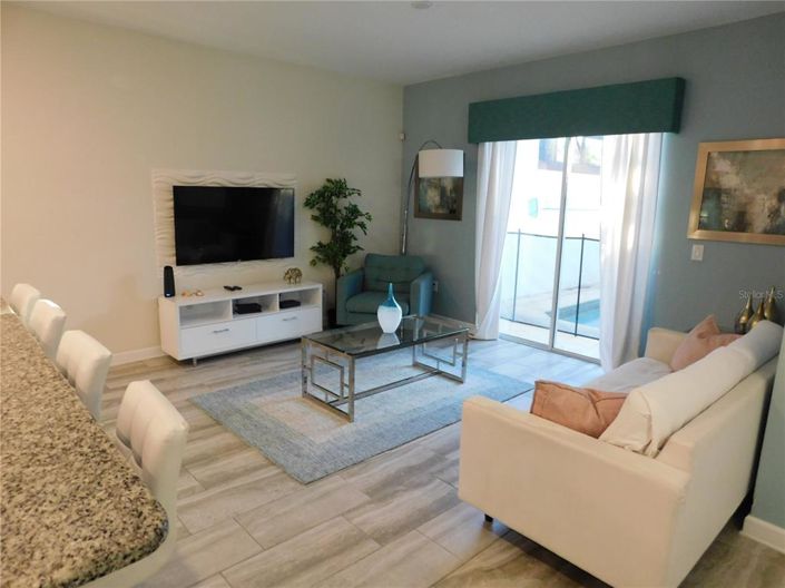 Image No.5-4 Bed Townhouse for sale